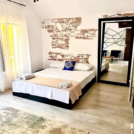 Casa Mediterana Фермерский дом *